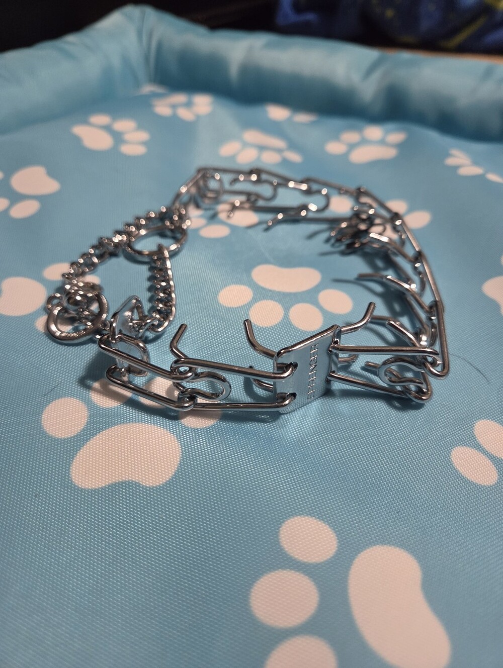 2.5 Mm Herm Springer Prong Collar With Small Pouch For Storage